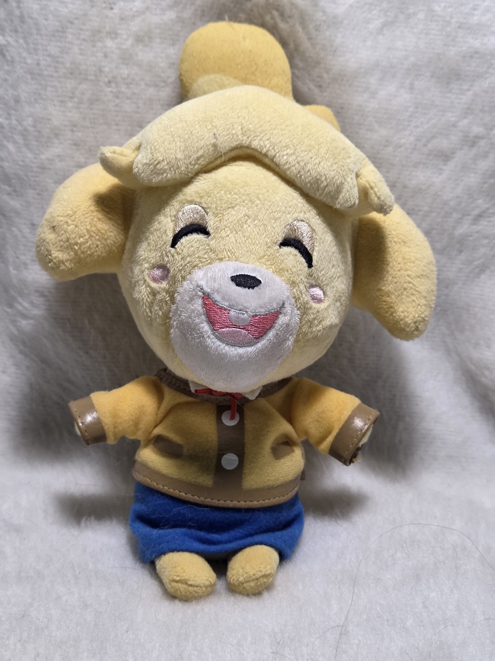 Isabelle Animal Crossing New Leaf 8" Yellow Dog Stuffed Toy (tag damaged)